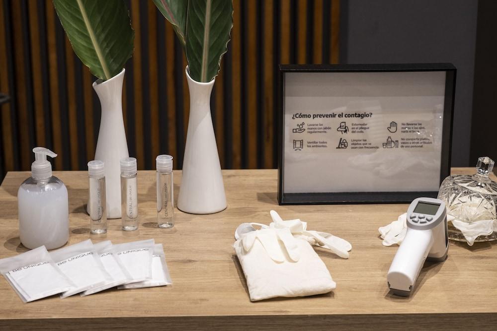 1253 Recoleta Small Hotel Буенос Айрес Екстериор снимка